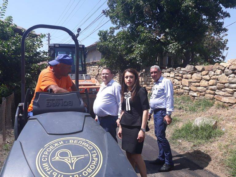 Станислава Стоянова се запозна с ремонта на улиците в Свищов