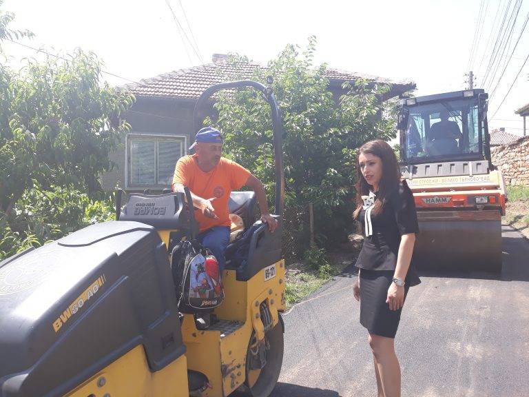 Станислава Стоянова се запозна с ремонта на улиците в Свищов