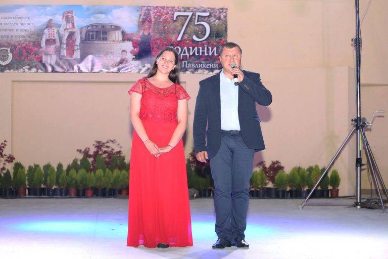 Култура | Александра Златева спечели „Гран при“ от конкурса „Нека да е лято!” в Павликени