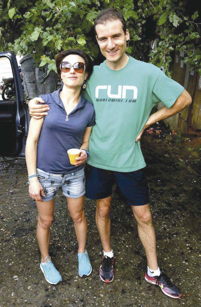 Горещи новини | Брат и сестра доктори избраха да сбъдват мечтите си във  Велико Търново