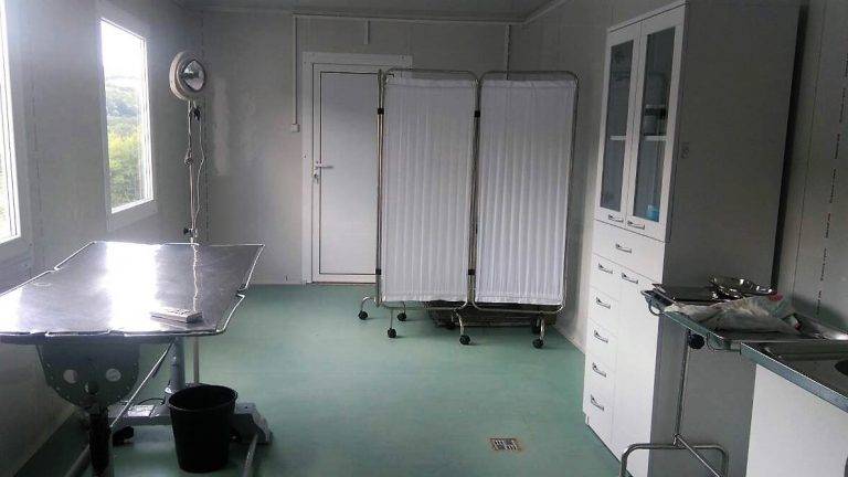 Кастрират безплатно кучета в новата амбулатория на общинския приют