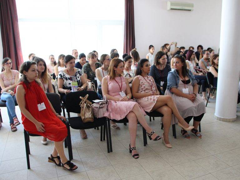 Зам.-министър Таня Михайлова откри Третия форум на младите учители