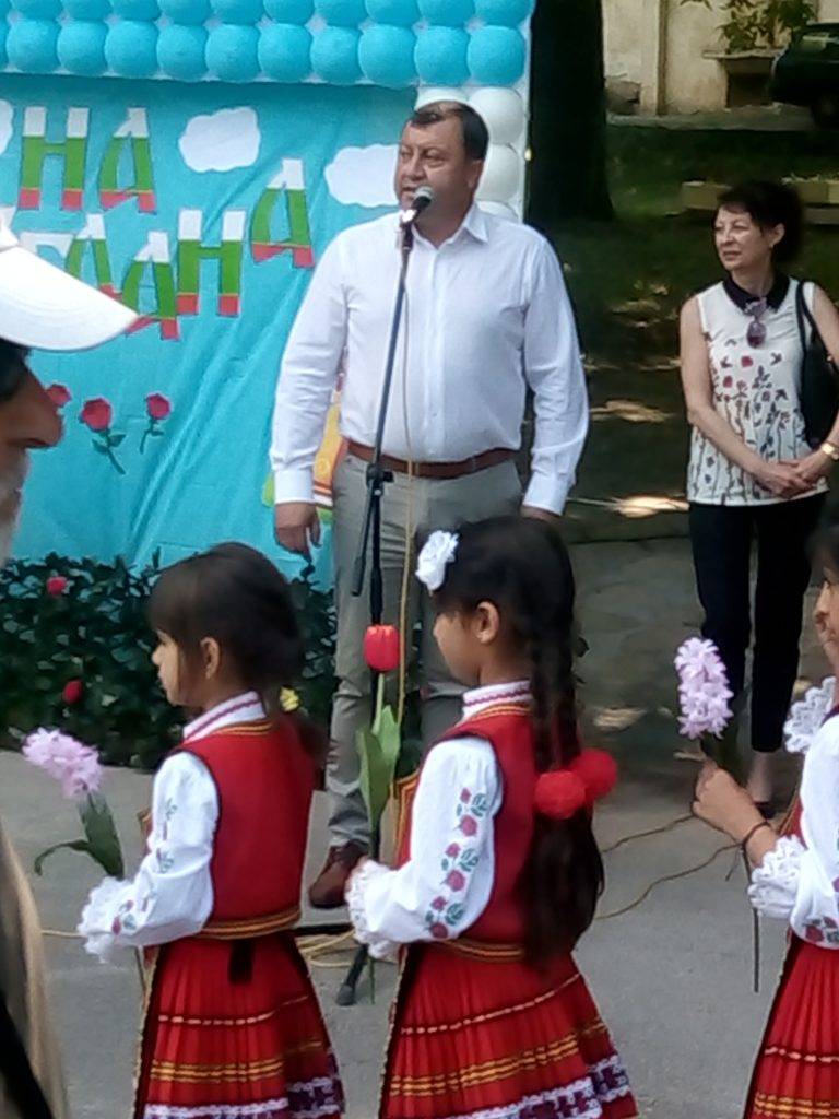 Павликени | Парти „На мегдана“ събра децата на Павликени