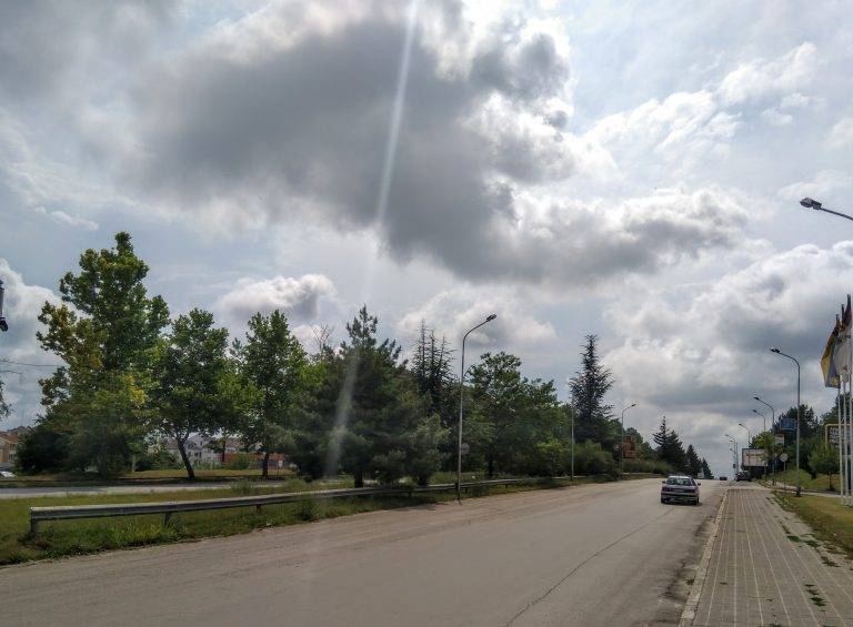 Общество | Община Велико Търново и полицията с мерки  срещу автомобилни гонки по бул. „България“