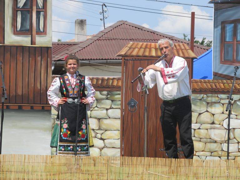 В Мерданя хайдушки песни огласиха селото за осма поредна година