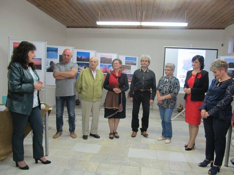 Горещи новини | Лясковският клуб „Вдъхновение” издаде 13-та стихосбирка