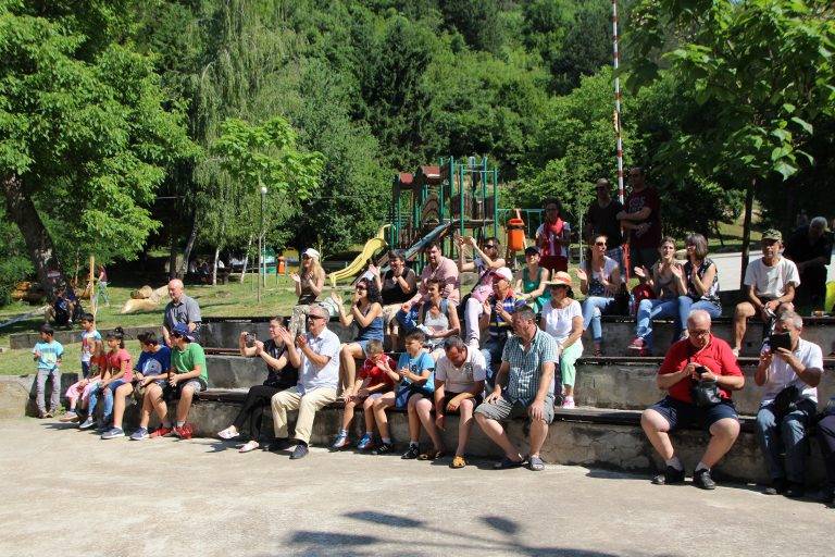 За по-малко от час Мартин улови  45 риби на езерото в Ксилифор