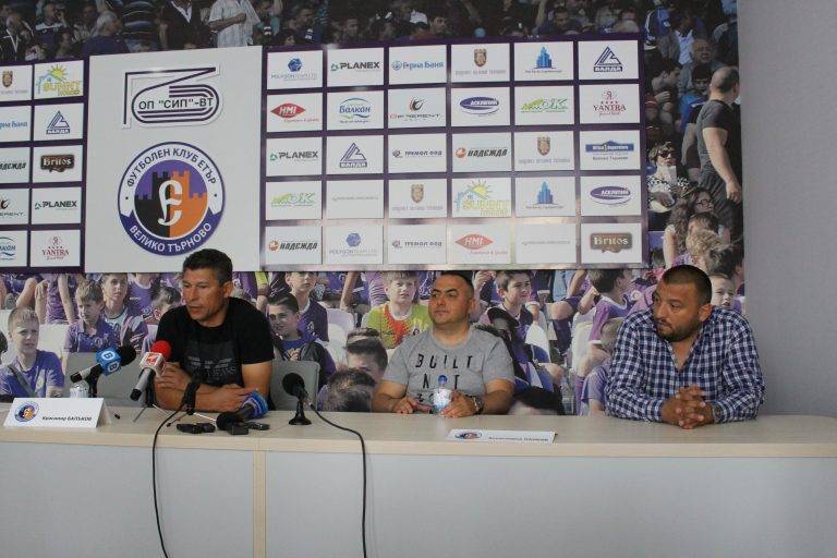 Горещи новини | “Етър” запазва почти целия отбор, Балъков остава главен мендижър