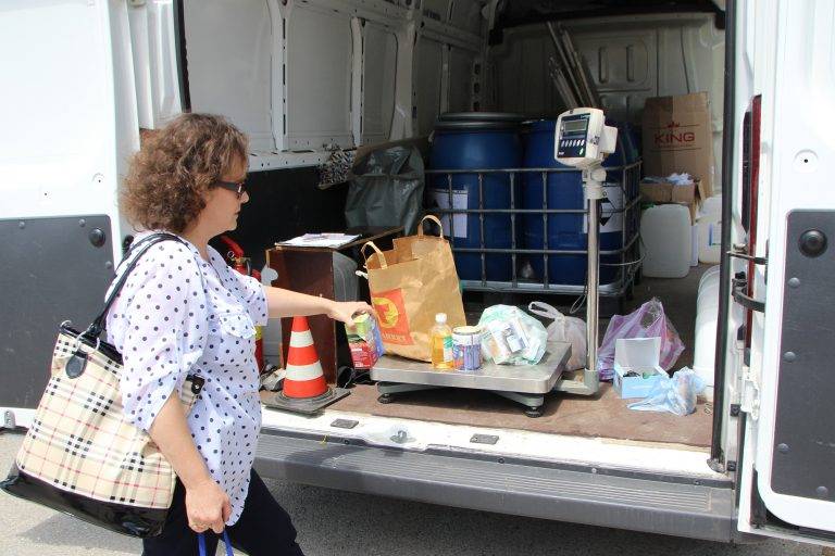 Общество | 1,3 тона старо оборудване и опасни битови отпадъци  бяха събрани във Велико Търново