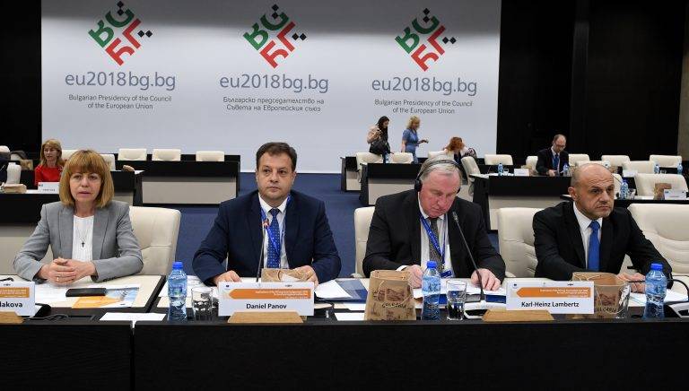 Даниел Панов ръководи съвместно заседание на Комитета на регионите  и Националното сдружение на общините