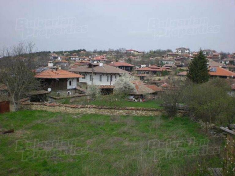 Горещи новини | До 80 евро стигна квадратен метър земя в Арбанаси