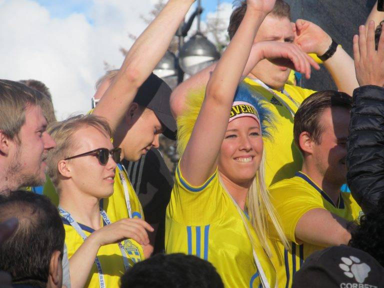 Горещи новини | Швеция и Англия попълниха групата на щастливците