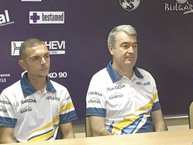 Спорт | Миро Ангелов и Еди Сивов спечелиха безапелационно и рали “Сливен”