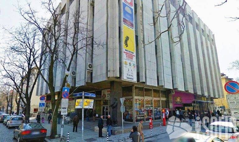 Култура | Търновските художници превземат  галерията на „Шипка” 6 в София