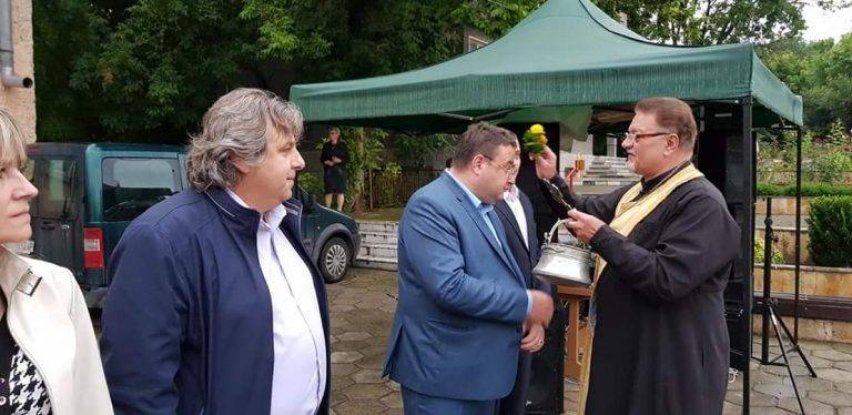 150 г. от преминаването на четата на Хаджи Димитър и Стефан Караджа отбелязаха в две свищовски села