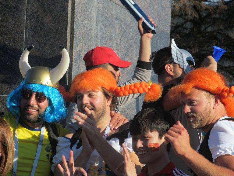 Швеция и Англия попълниха групата на щастливците