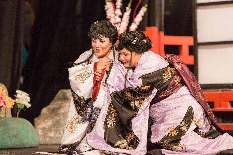 Култура | Йоана Железчева и Калуди Калудов излизат  в „Мадам Бътерфлай“ на Царевец