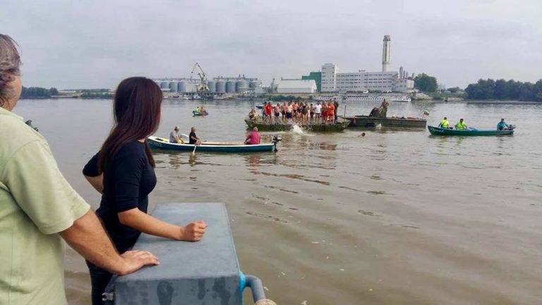 Свищов | Народният представител Станислава Стоянова откри масово преплуване на Дунав при Свищов