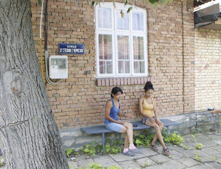 Виноград търси 3000 лв.  да спре разрухата на родната  къща на героя д-р Черкезов