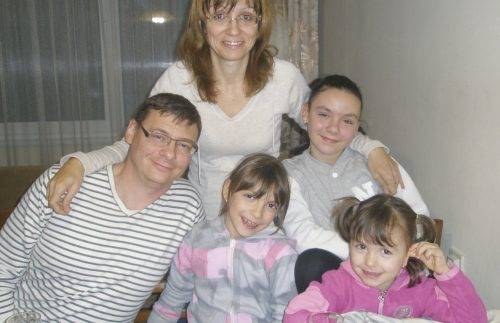 Здраве | Търновски лекари са щастливи  родители на четвърто момиченце