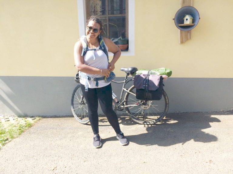 Здравка Димитрова е обиколила  половин Европа с колело