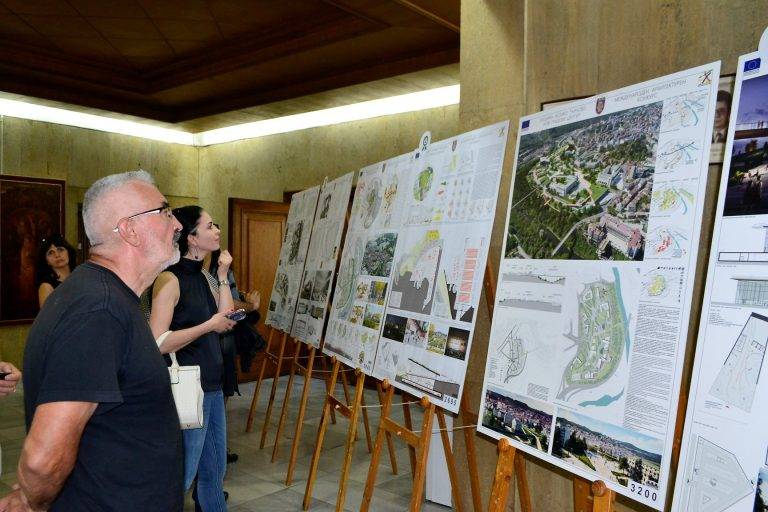 През 2019 г. започва строителството на новия градски център на В. Търново (снимки)