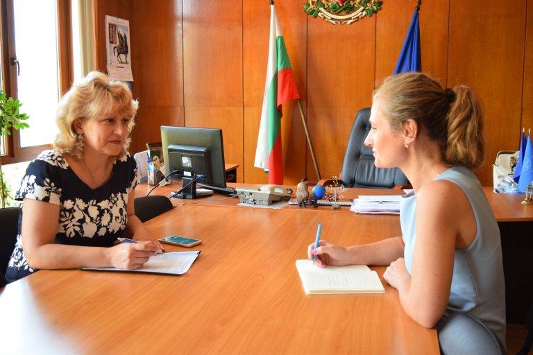 Общество | Областните управители на Габрово и Велико Търново  проведоха работна среща