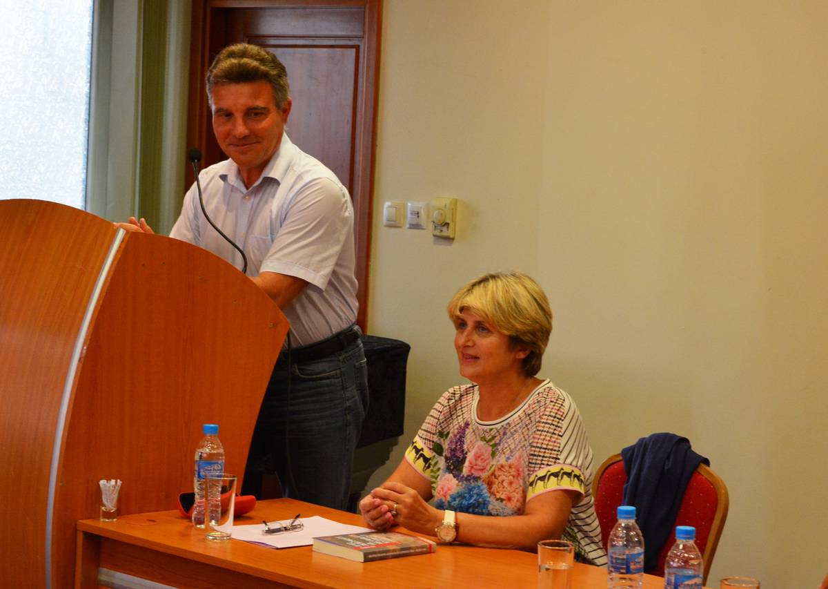 Култура | Проф. Иво Христов: „Живеем в страна на два стандарта – европредседателски и за вътрешна употреба“