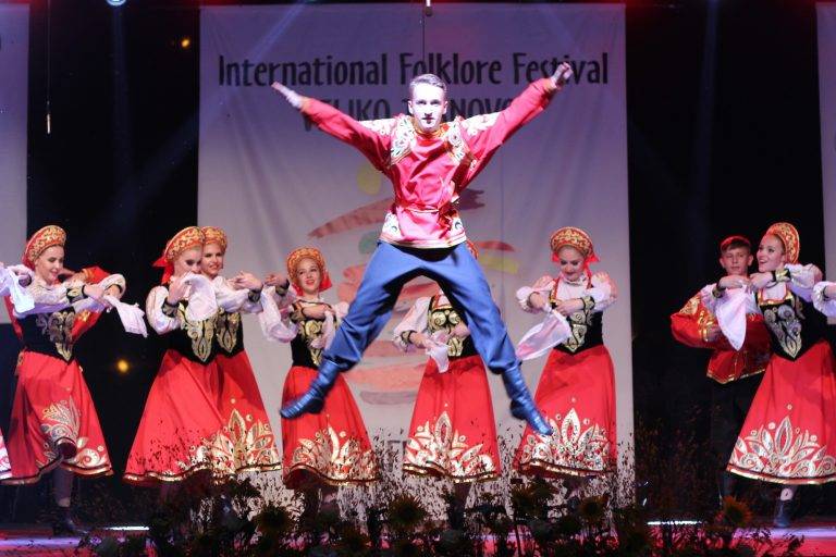 Велико Търново отново е фестивал (снимки)