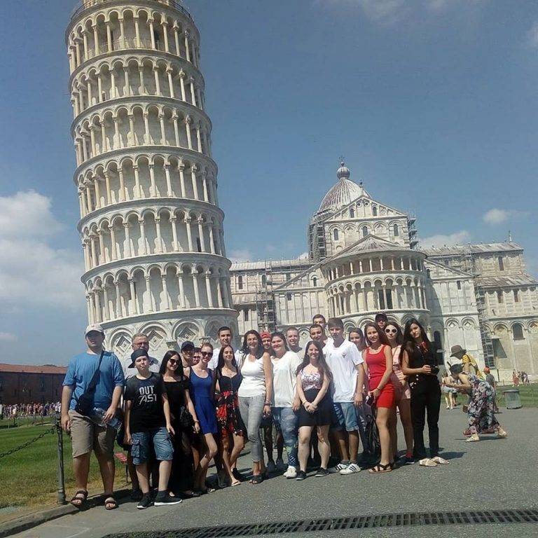 Възпитаници на  Гимназията по туризъм стажуват във Флоренция