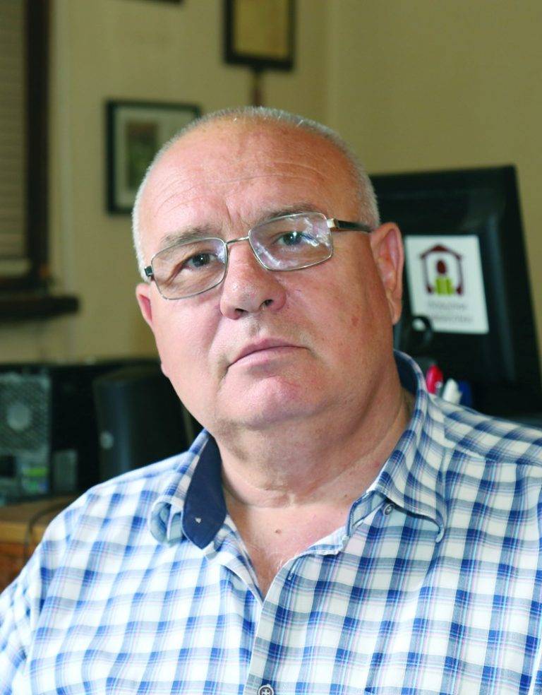 Горещи новини | Иван Александров отново поема РНБ „П. Р. Славейков“