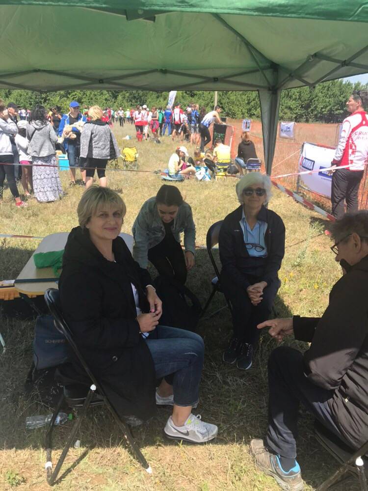 Общество | Весела Лечева поздрави млади ориентировачи от 35 европейски държави