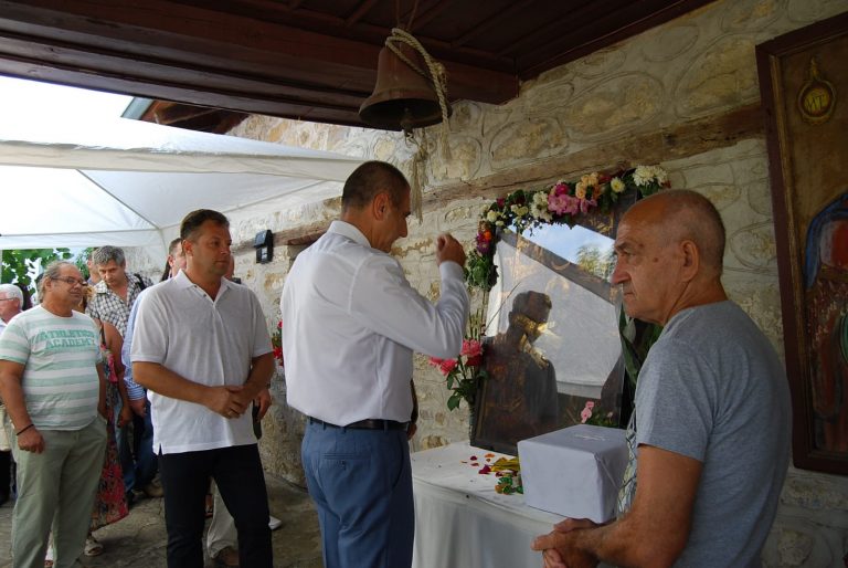 На Голяма Богородица Цветан Цветанов посети храма “Света Богородица” в Арбанаси и Преображенския манастир