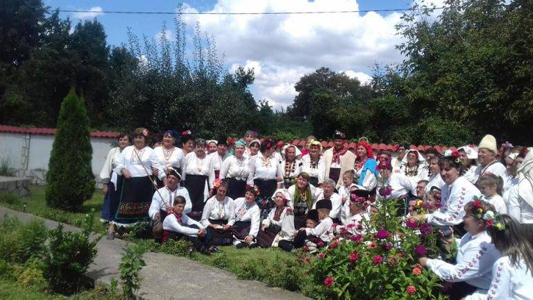 Сватба от 1900 г. вдигнаха в Каранци