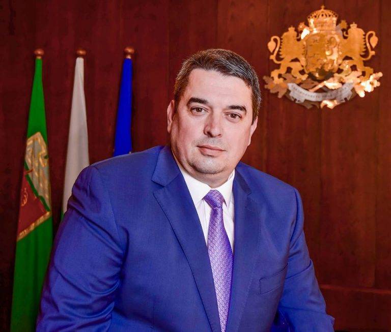 Горна Оряховица | Започва ремонт  на килийното  училище към храма “Св. Георги”
