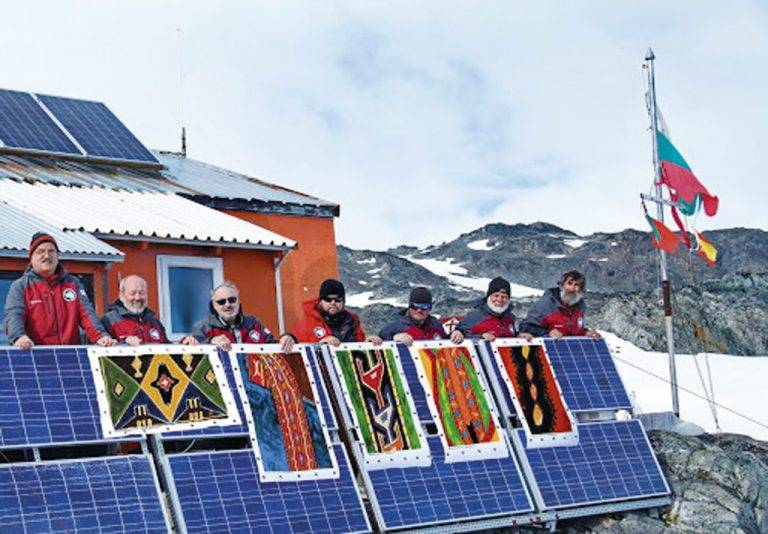 Търновска художничка подреди  изложба на… Антарктида