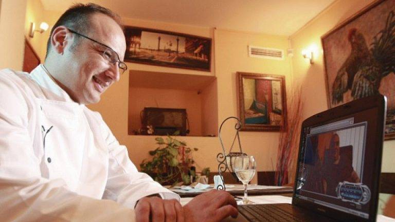 Общество | Специалните български  рецепти на топготвача Иван Манчев