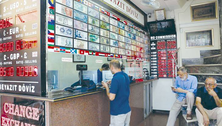 Горещи новини | Кой губи и кой печели от срива на турската лира?