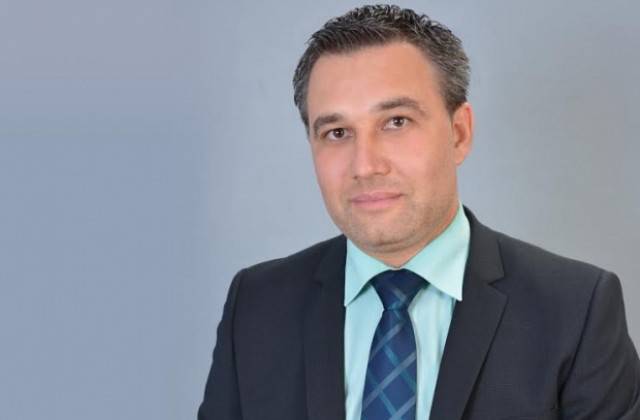 Горна Оряховица | Огнян Стоянов: Не е морално кметът Добрев да пести от клубовете на пенсионера