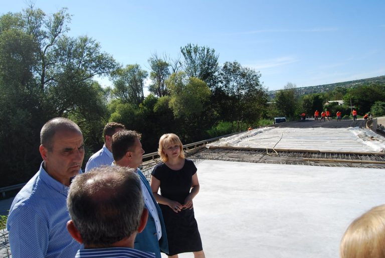 Мостът в Шемшево ще бъде пуснат за 15 септември, съобщи Цветан Цветанов