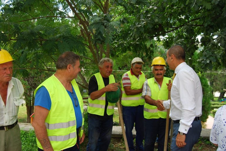 Цветан Цветанов даде старт на дейности по изграждането на Център за култура и образование в с. Царевец
