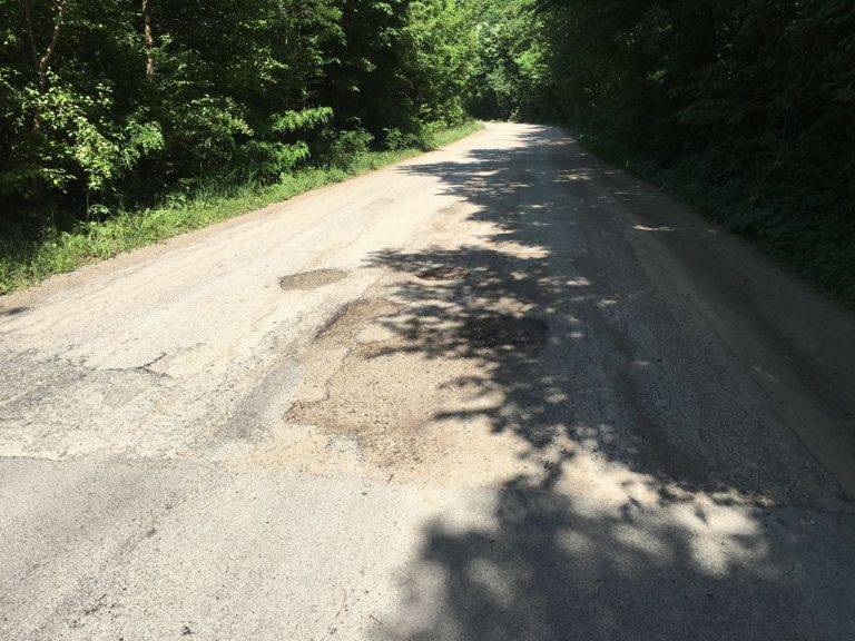 Общество | Недоволни шофьори  от Буковец и Керека  готвят протест