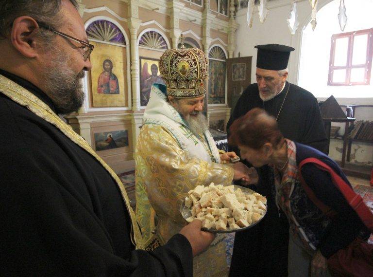 Десетки вярващи се стекоха в Марянския манастир за св. Преображение Господне