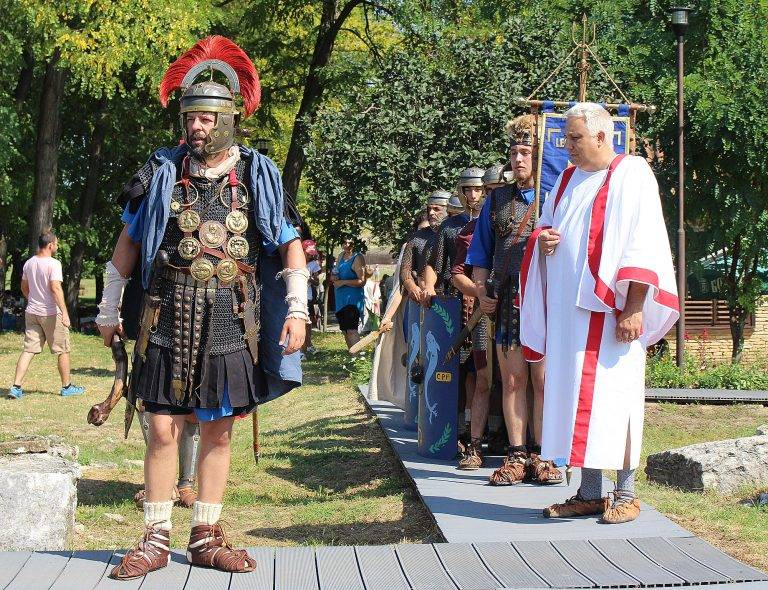 С демонстрации на антични игри започна римският фестивал  „Нике – играта на победата“