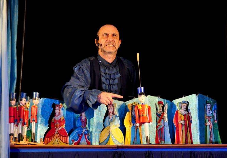 Театър “Весел” откри новия си арт сезон  с участие в международен фестивал