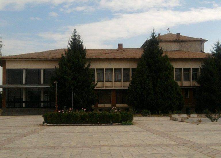 Общество | Жителите на Бутово искат площадът им да носи името на Никола Василев