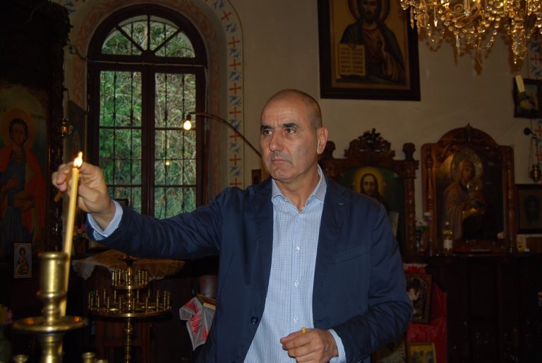 Цветан Цветанов посети свищовския манастир „Покров Богородичен“