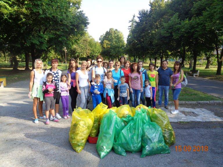 Павликени | Над 1,5 тона отпадъци събраха доброволците в Павликени за един ден