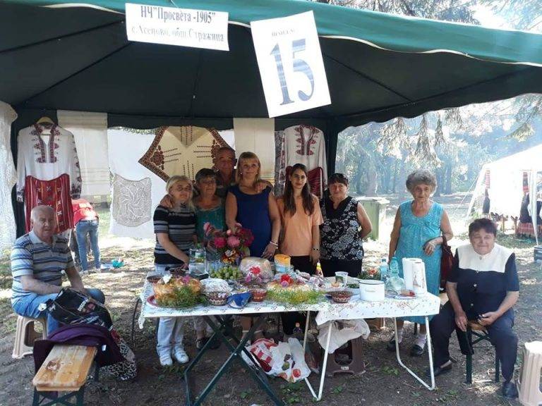 Лясковец | Майстори от четири общини участваха в празника на кокошата чорба