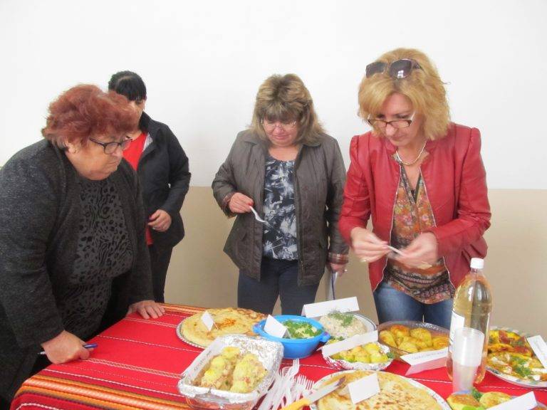 Горещи новини | 50 картофени ястия сготвиха за Четвъртия празник на картофа в Добри дял